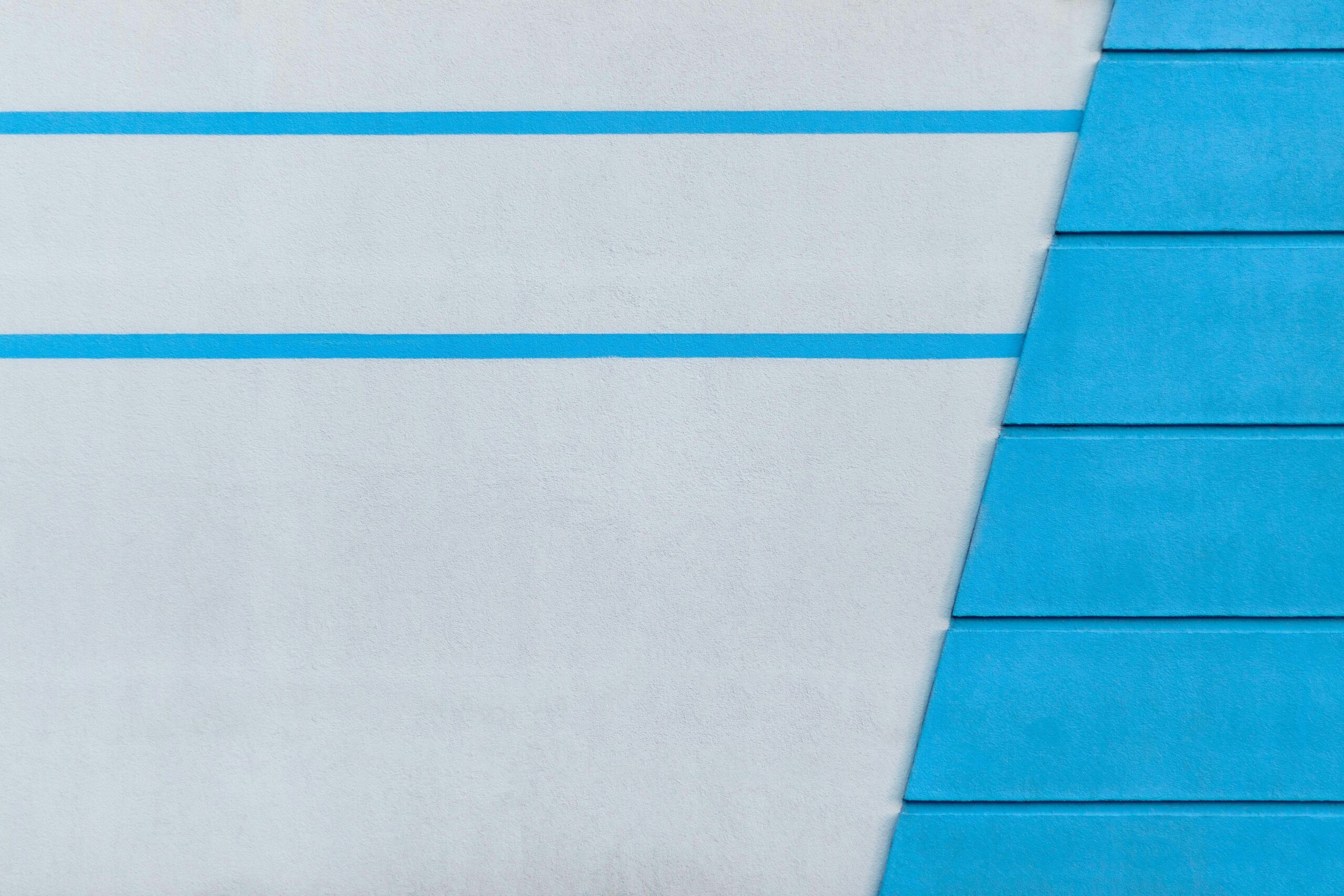 Comparison table showing different credit cards' pollution insurance coverage features